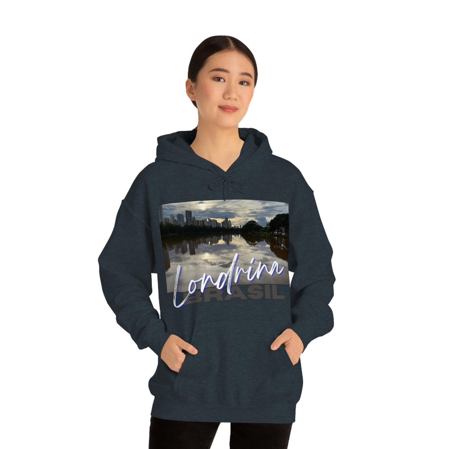 LONDRINA BRASIL Unisex Heavy Blend™ Hooded Sweatshirt